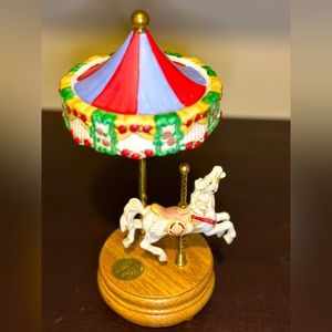 Willitts Designs Group II Antique Carousel Horse Music Box